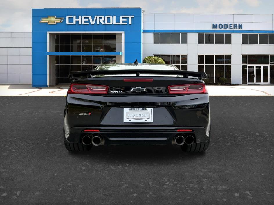 Used 2018 Chevrolet Camaro ZL1 image 4
