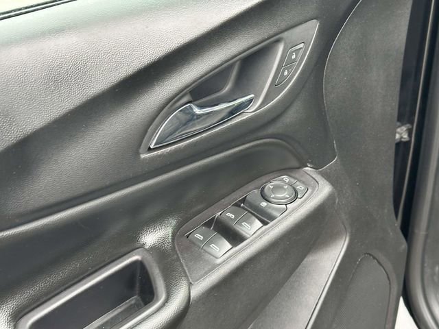Used 2019 Chevrolet Equinox LT image 16