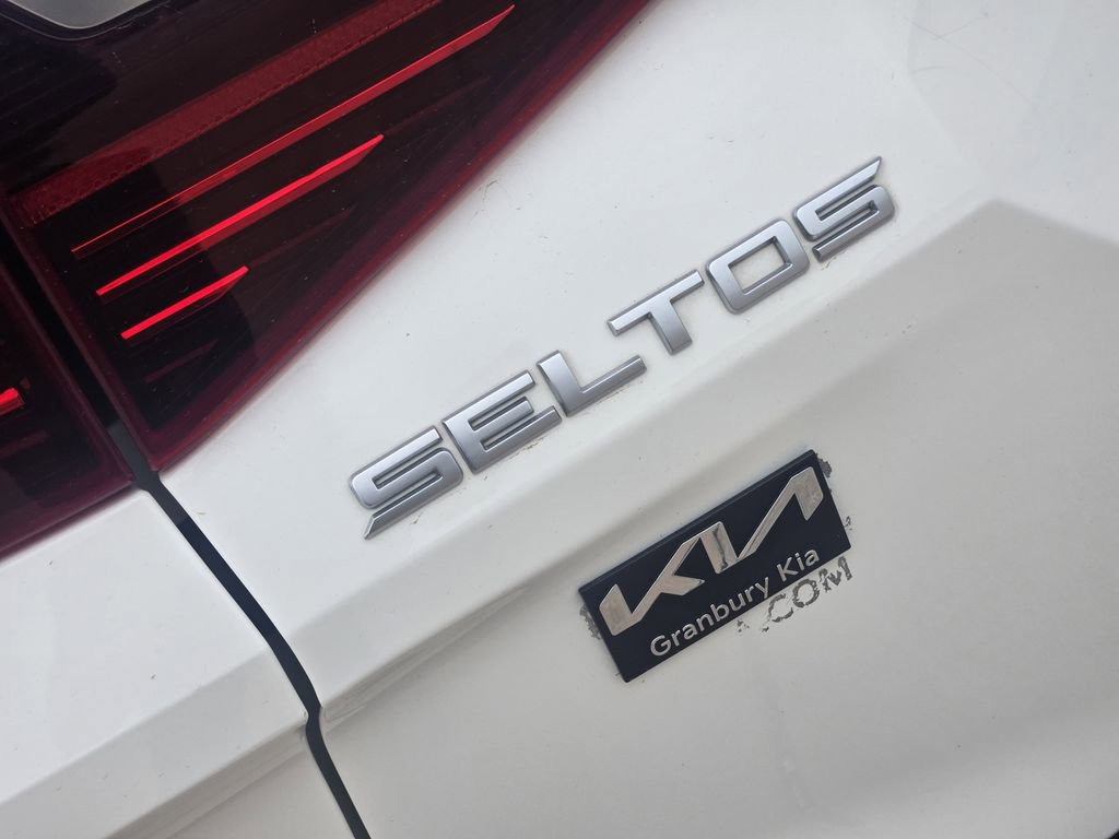 Certified 2022 Kia Seltos SX AWD/4WD image 8