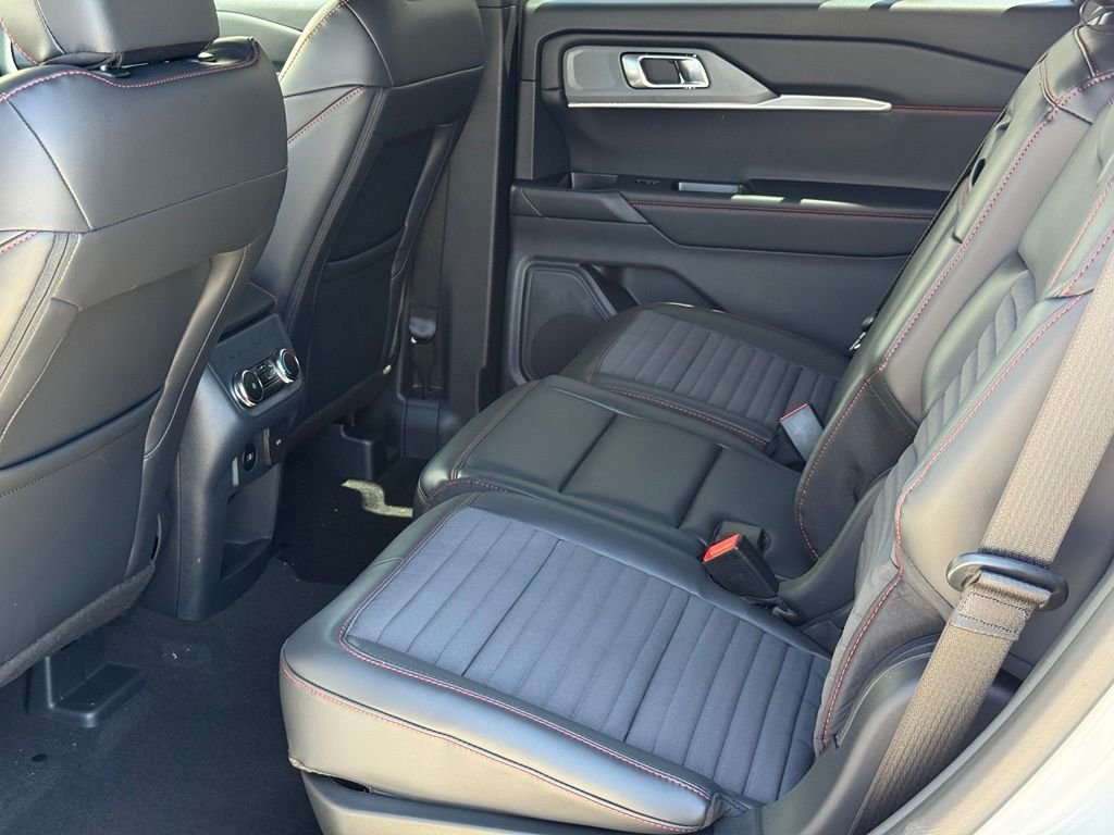 New 2026 Ford Explorer ST-Line RWD image 7