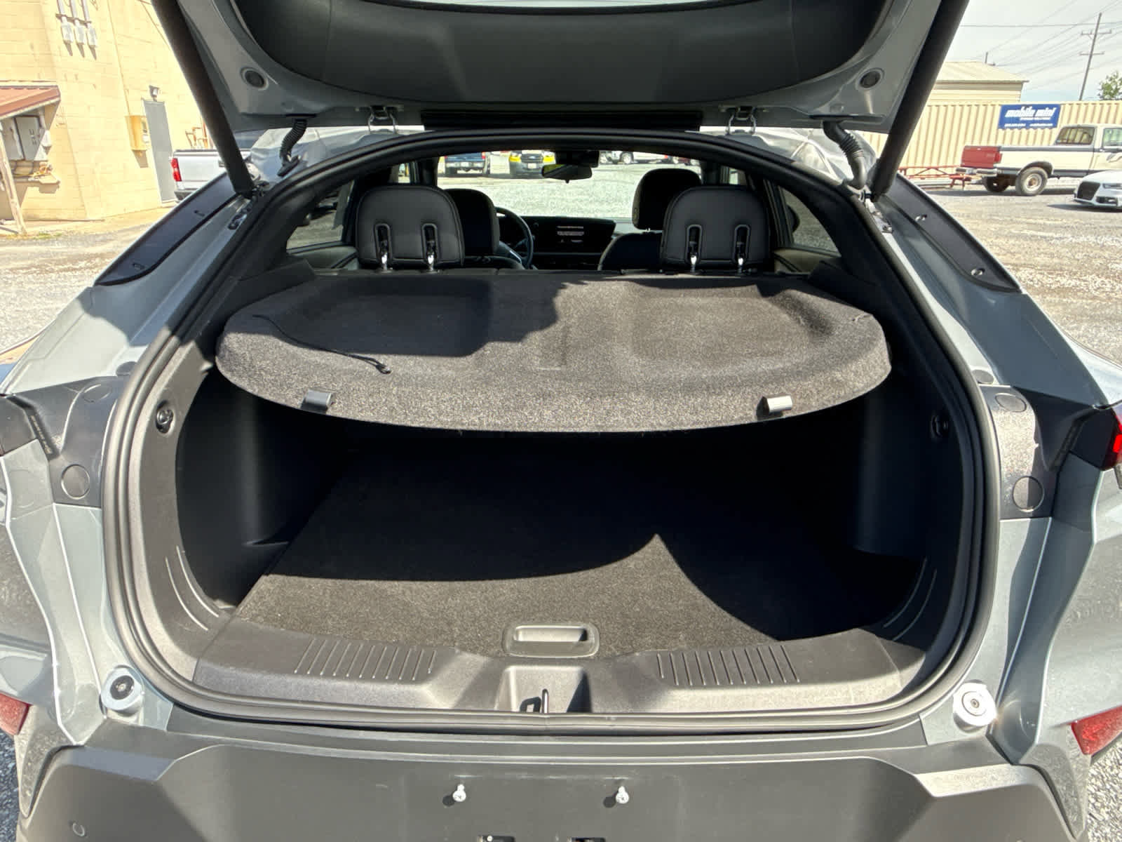 Used 2025 Buick Envista Sport Touring w/ Convenience I Package FWD image 17