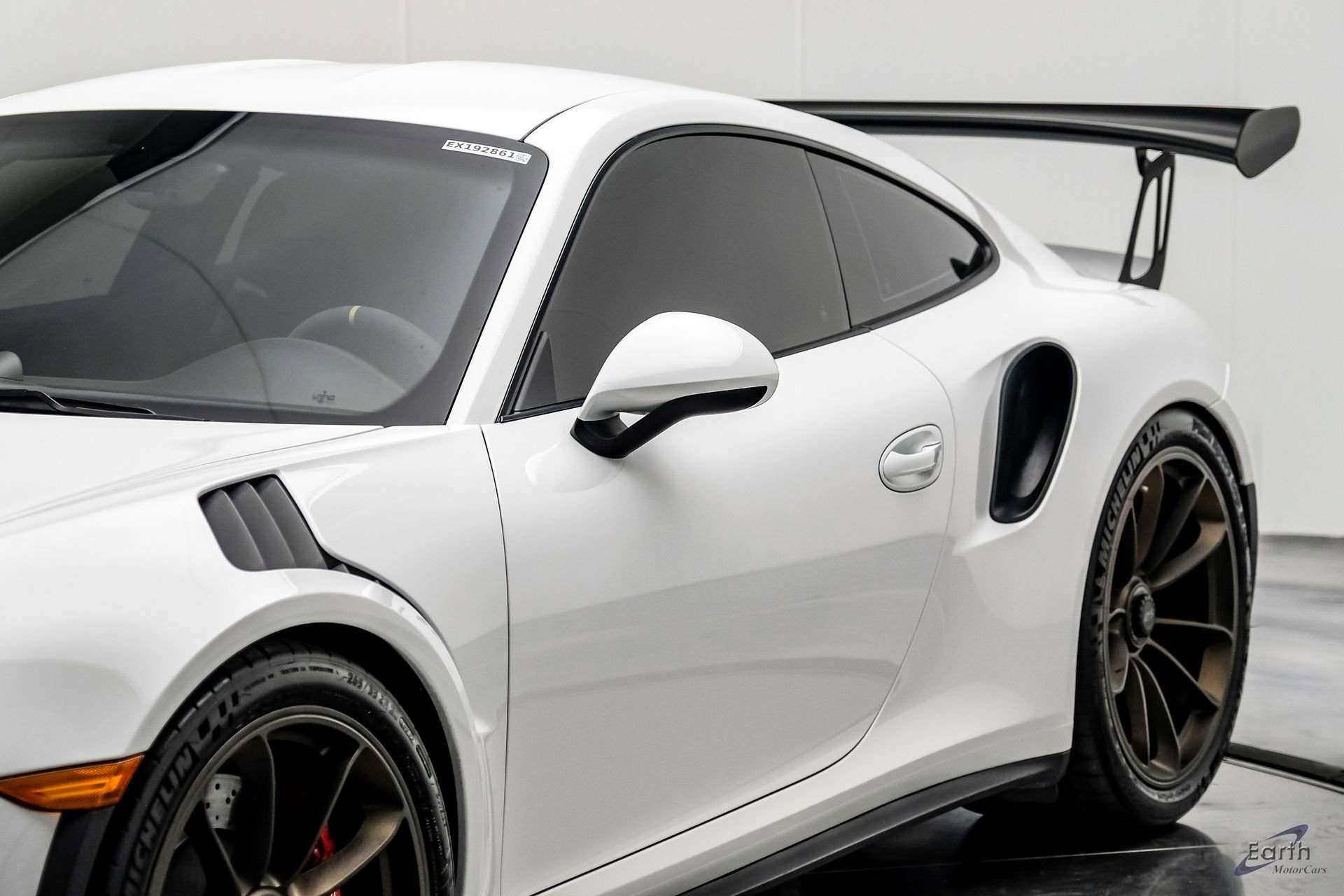 Used 2016 Porsche 911 GT3 RS image 36