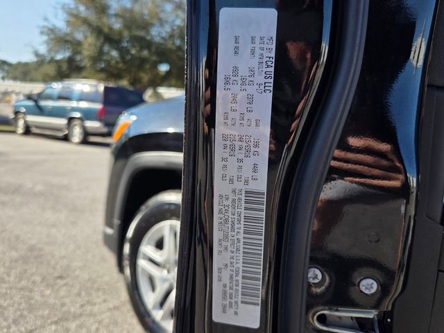 Used 2018 Jeep Compass Sport image 20