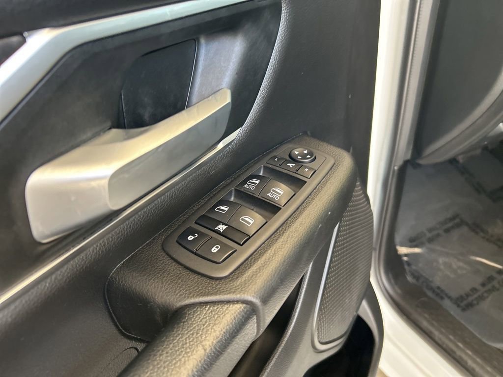 Used 2024 RAM 1500 Big Horn image 39