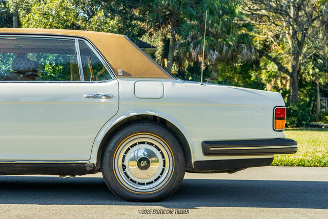 Used 1990 Rolls-Royce Silver Spur II image 5