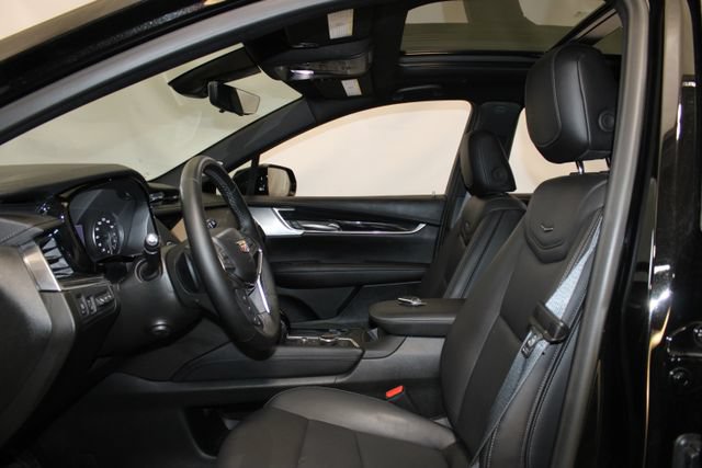 Certified 2026 Cadillac XT5 Premium Luxury w/ Driver Assist Package AWD/4WD image 7