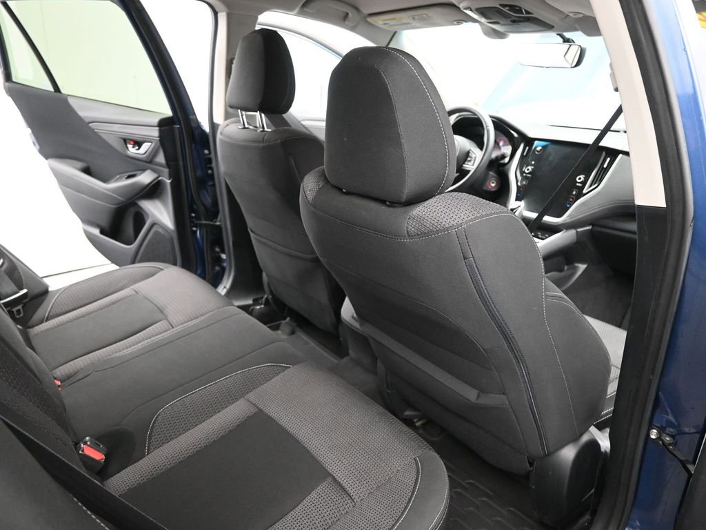 Used 2020 Subaru Outback Premium image 19