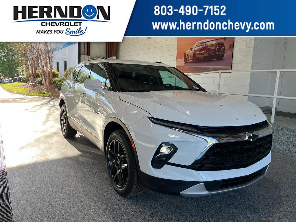 Used 2024 Chevrolet Blazer LT w/ Convenience Package image 1