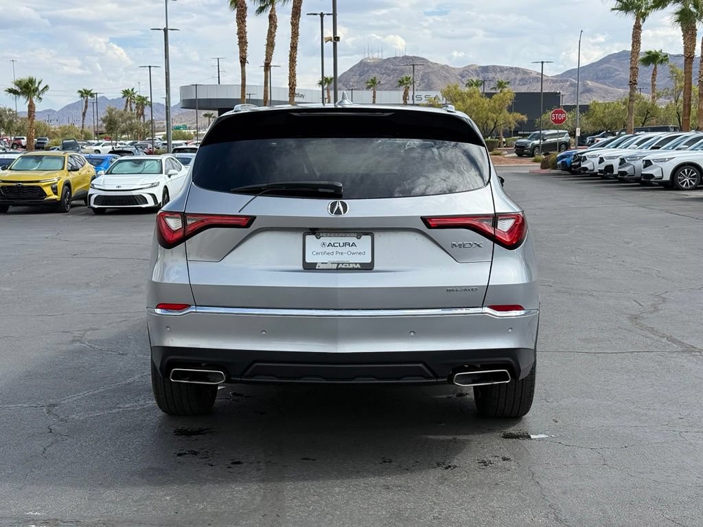 Used 2023 Acura MDX w/ Advance Package AWD/4WD image 4