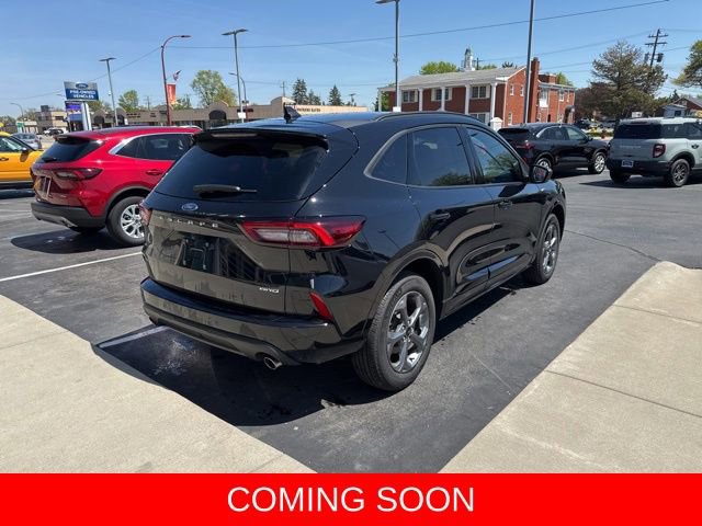 Used 2024 Ford Escape ST-Line w/ Tech Pack #1 AWD/4WD image 4
