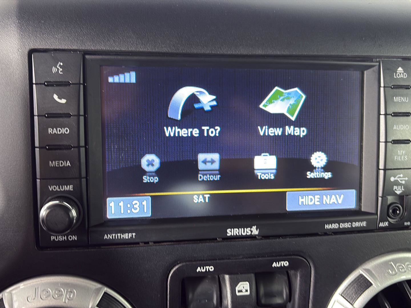 Used 2017 Jeep Wrangler Unlimited Rubicon AWD/4WD image 27