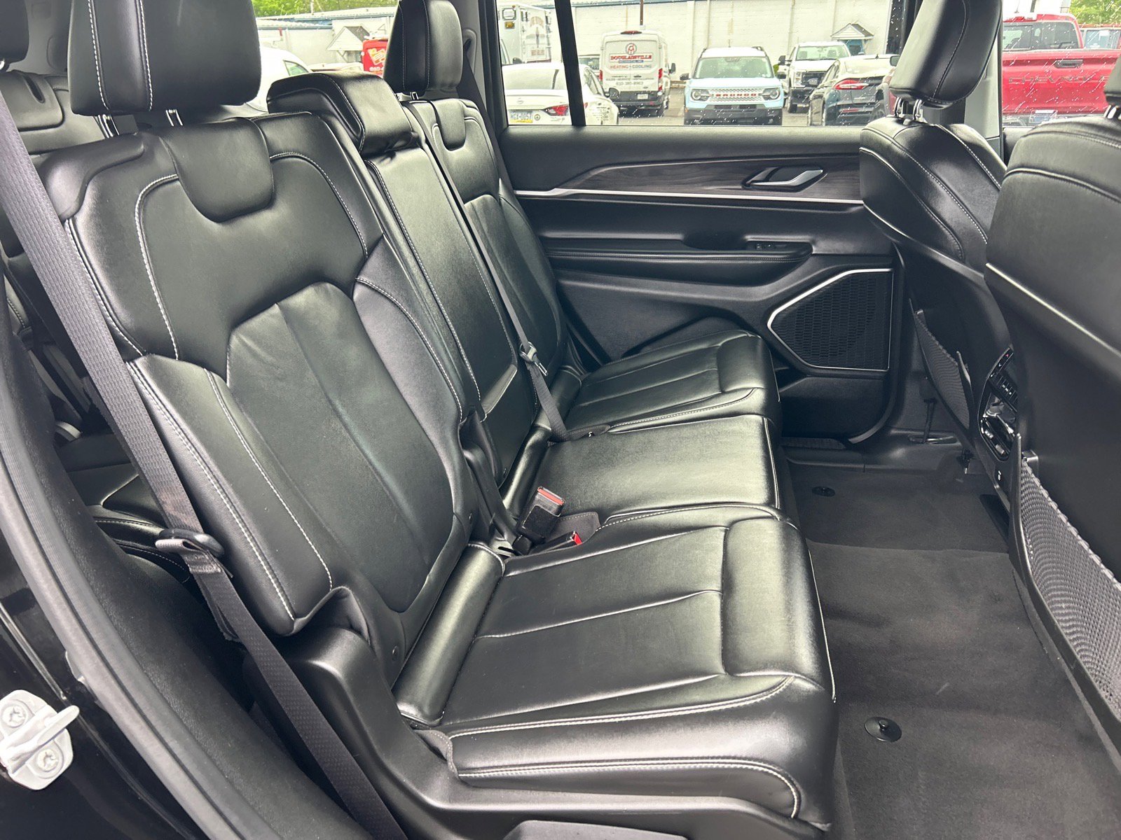 Used 2022 Jeep Grand Cherokee L Limited AWD/4WD image 20