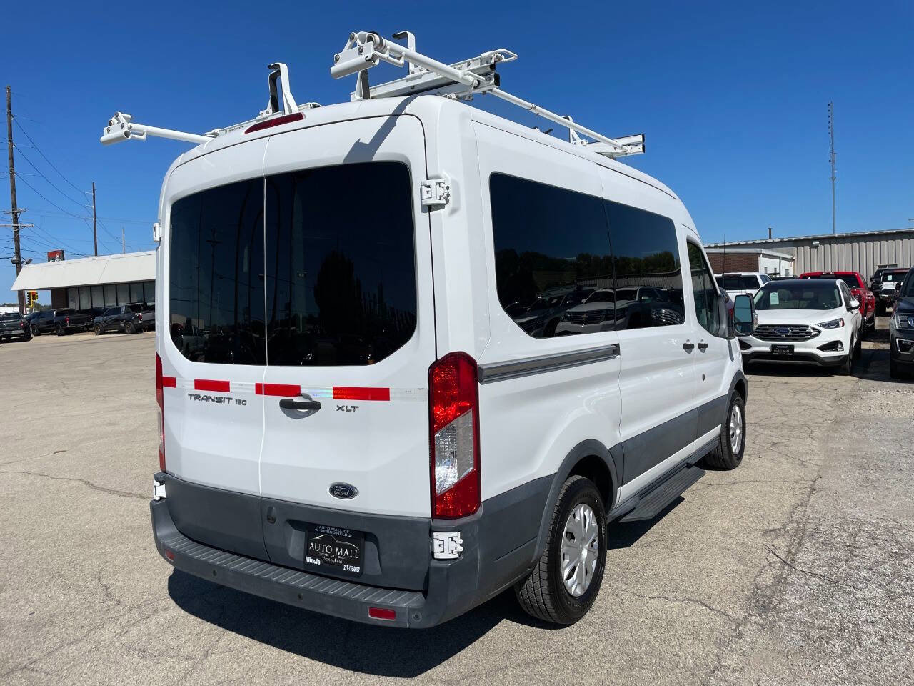 Used 2015 Ford Transit 150 XLT RWD image 5