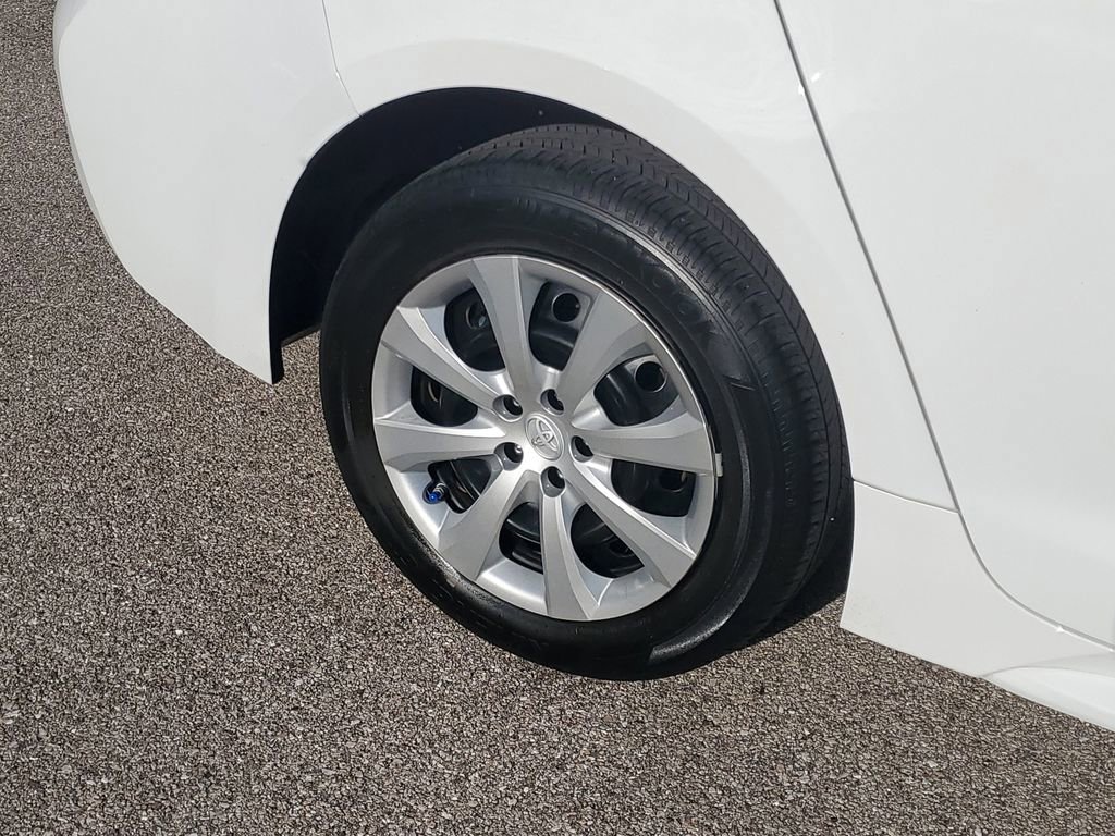 Used 2023 Toyota Corolla LE FWD image 10