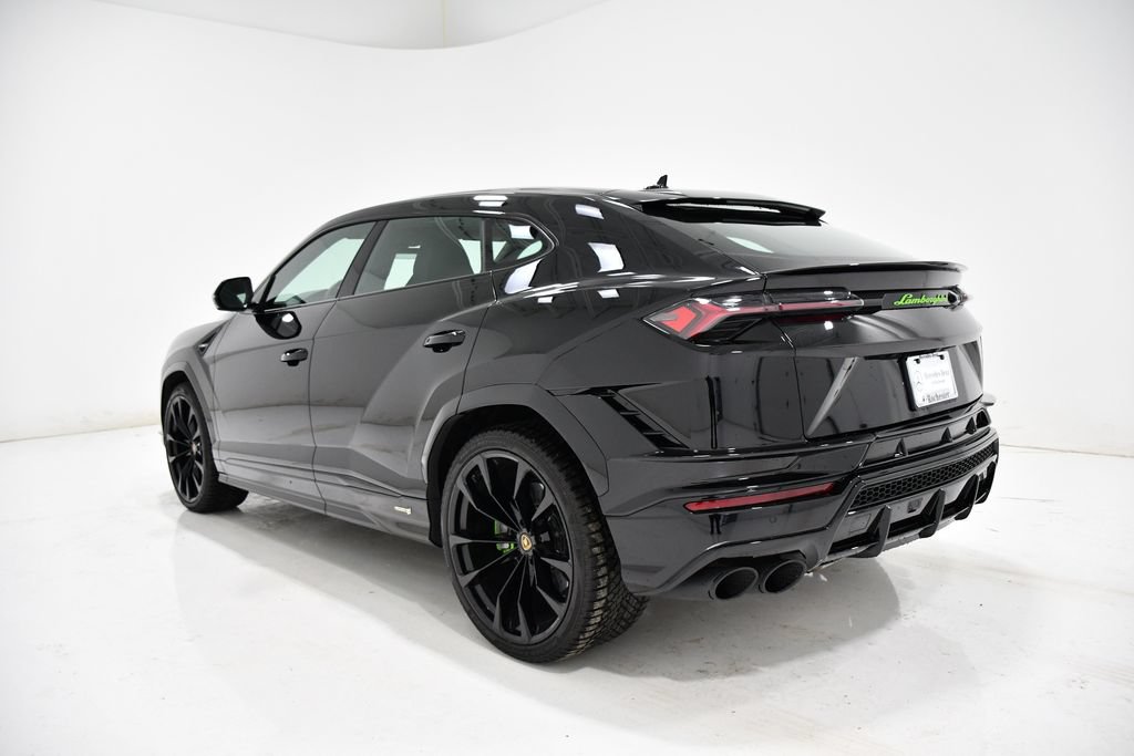 Used 2023 Lamborghini Urus S AWD/4WD image 3