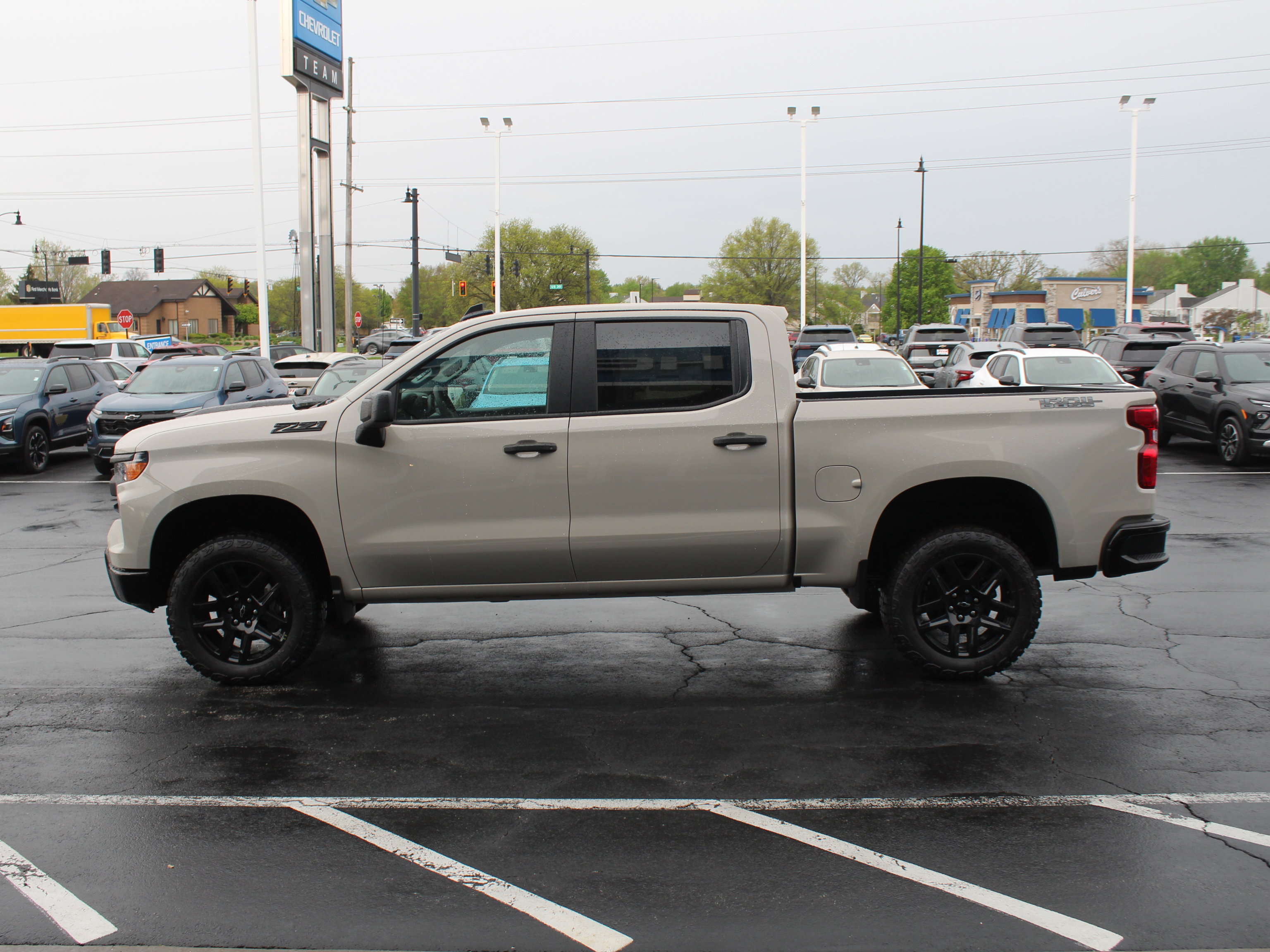 New 2026 Chevrolet Silverado 1500 Custom Trail Boss w/ Dark Appearance Package AWD/4WD image 6