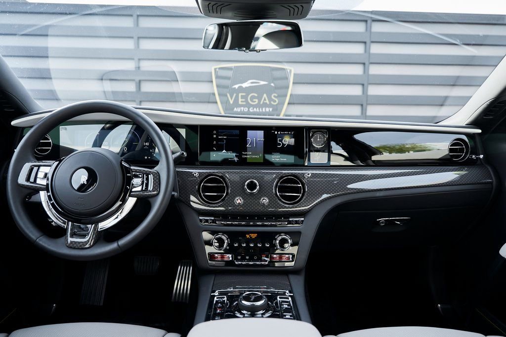 Used 2025 Rolls-Royce Ghost Black Badge image 63