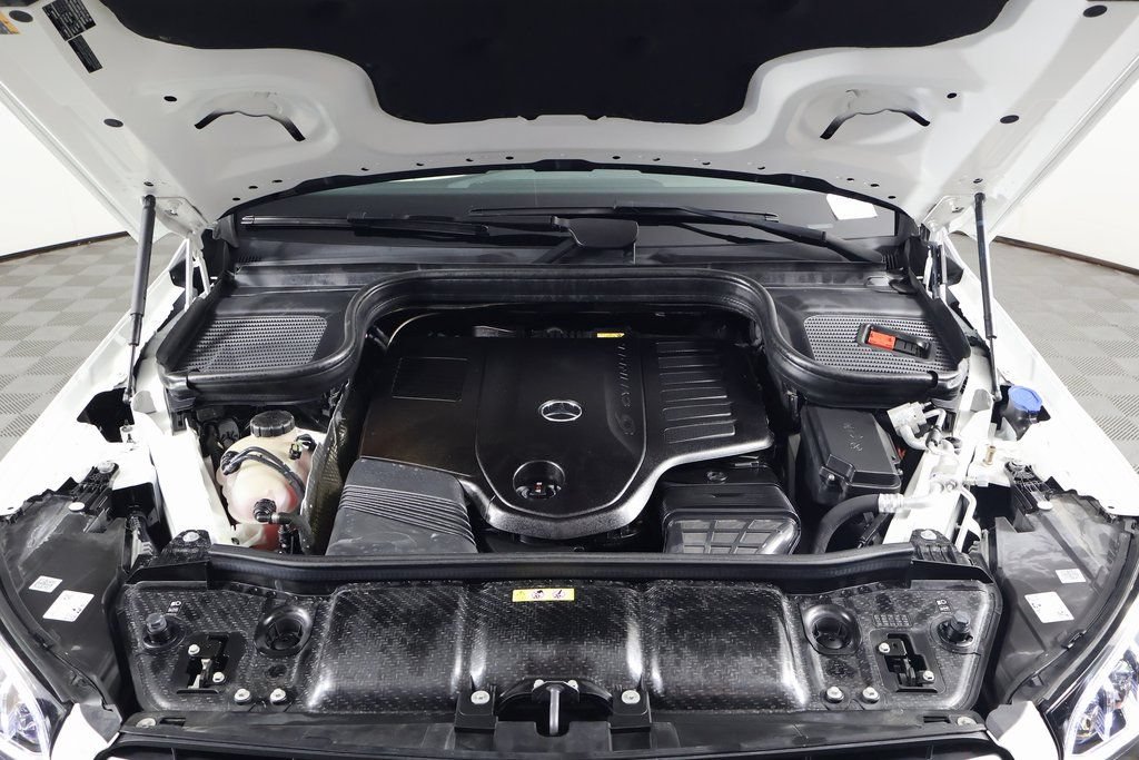 Certified 2024 Mercedes-Benz GLS 450 4MATIC image 16