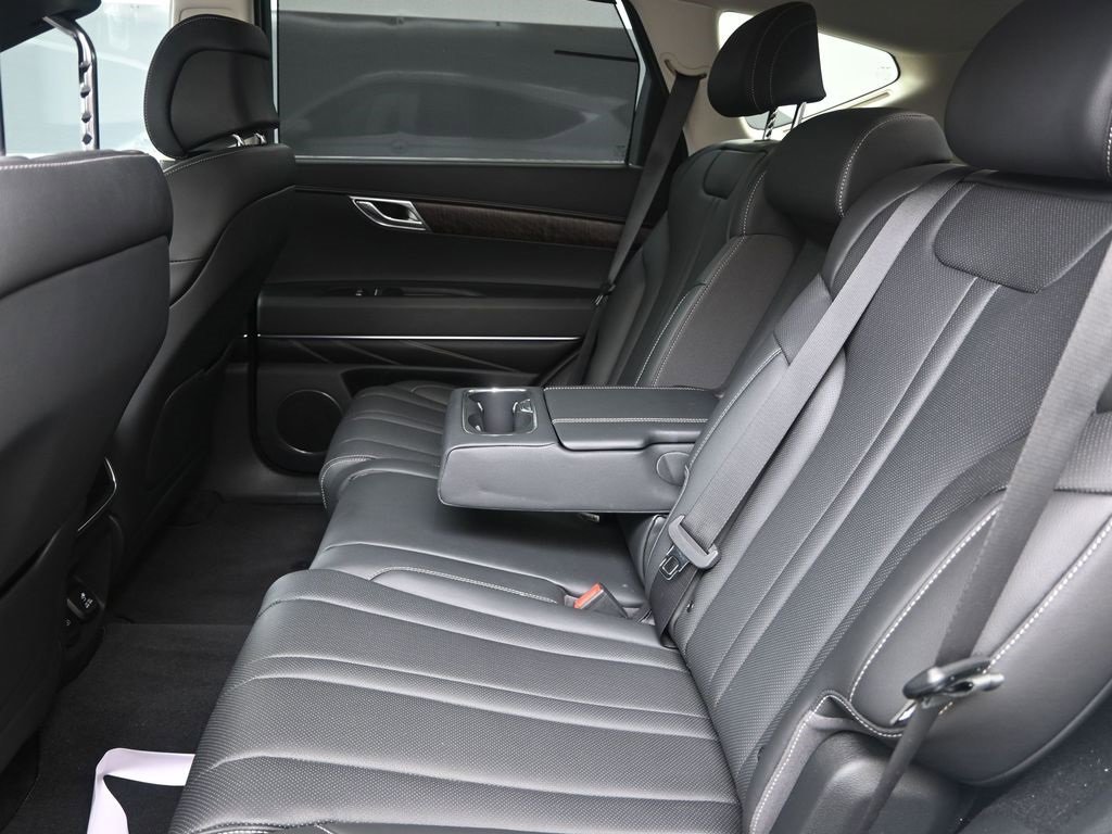 Used 2024 Genesis GV80 3.5T image 20