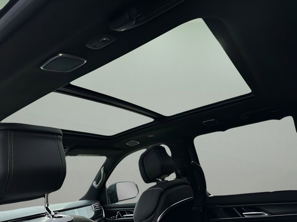 New 2024 Jeep Grand Wagoneer L Series II w/ Quick Order Packagew 28T image 15