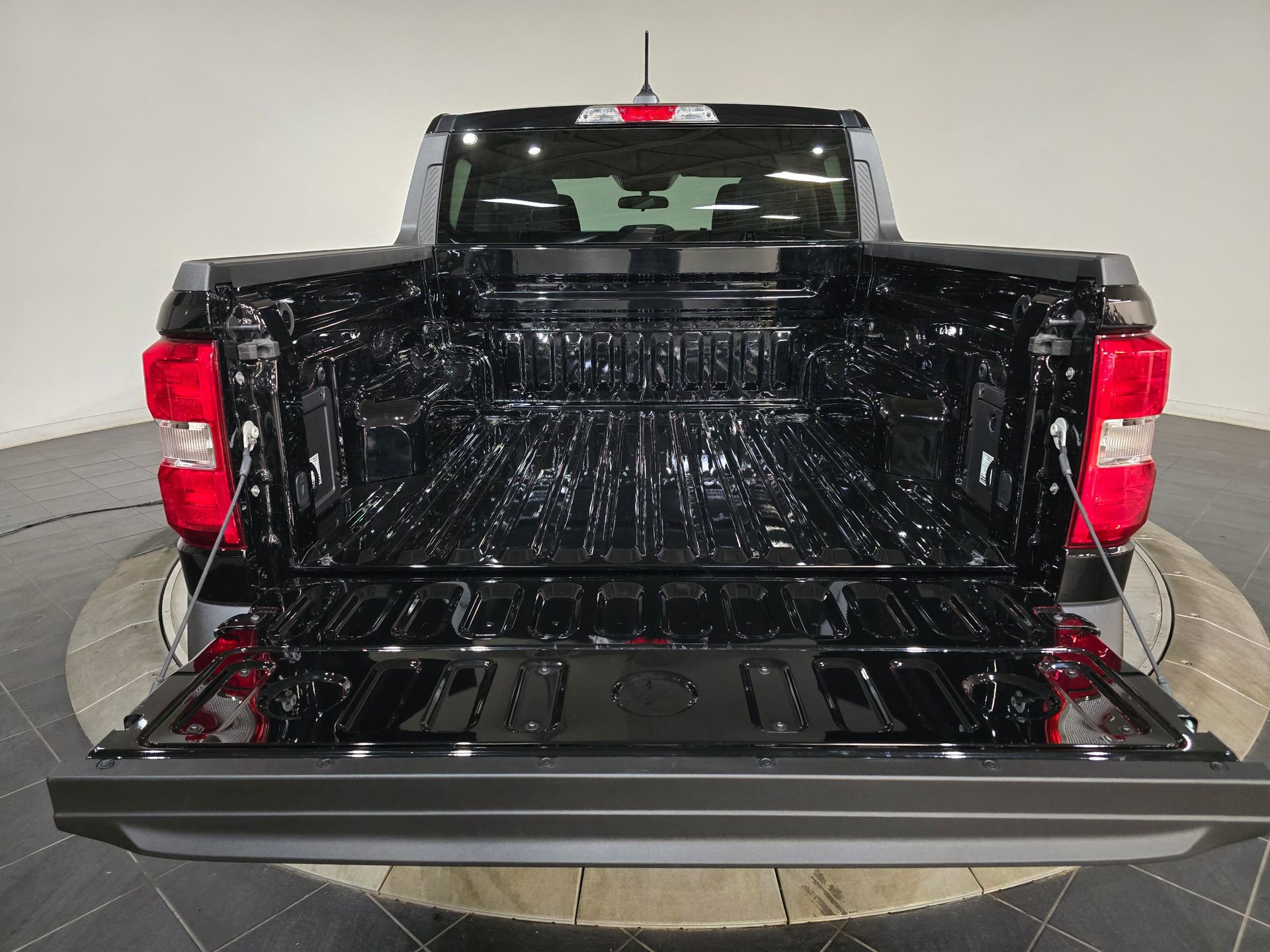 New 2026 Ford Maverick XLT image 12