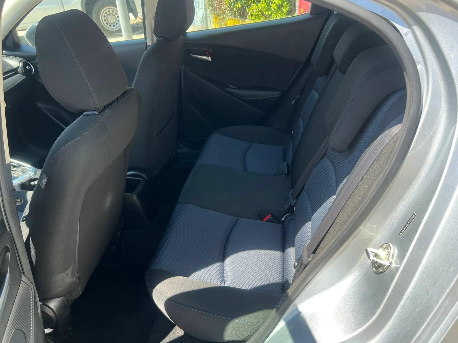 Used 2018 Toyota Yaris iA FWD image 9
