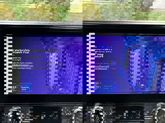 Used 2023 Toyota Highlander XLE image 13