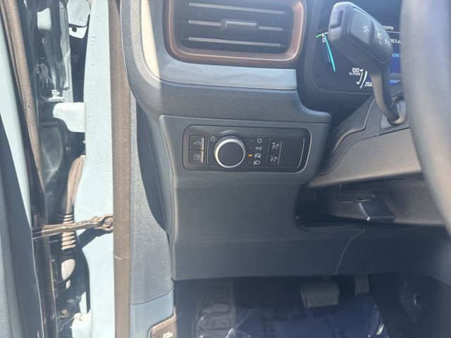 Used 2023 Ford Maverick Lariat w/ Lariat Luxury Package FWD image 25