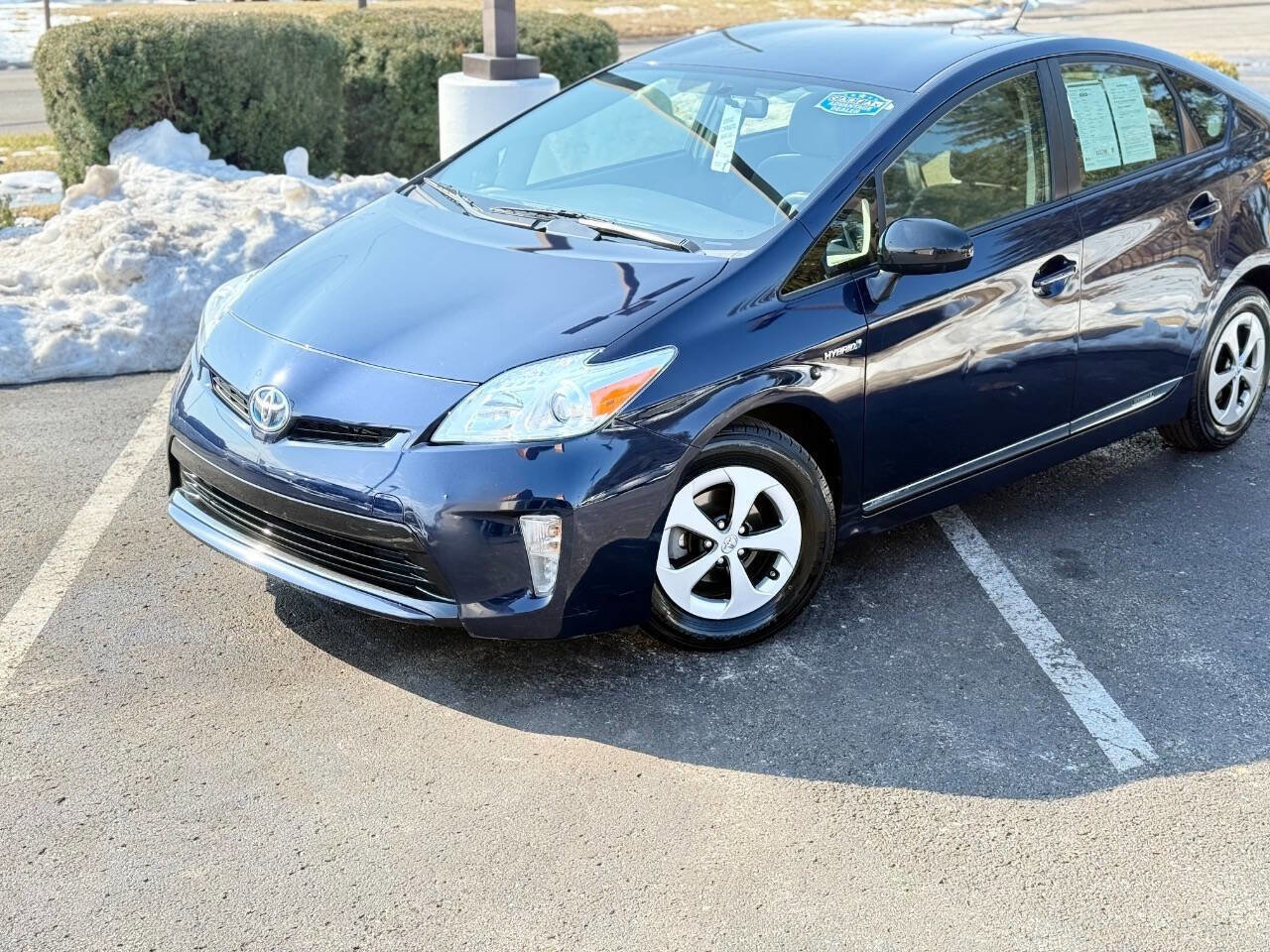 Used 2015 Toyota Prius Two FWD image 3
