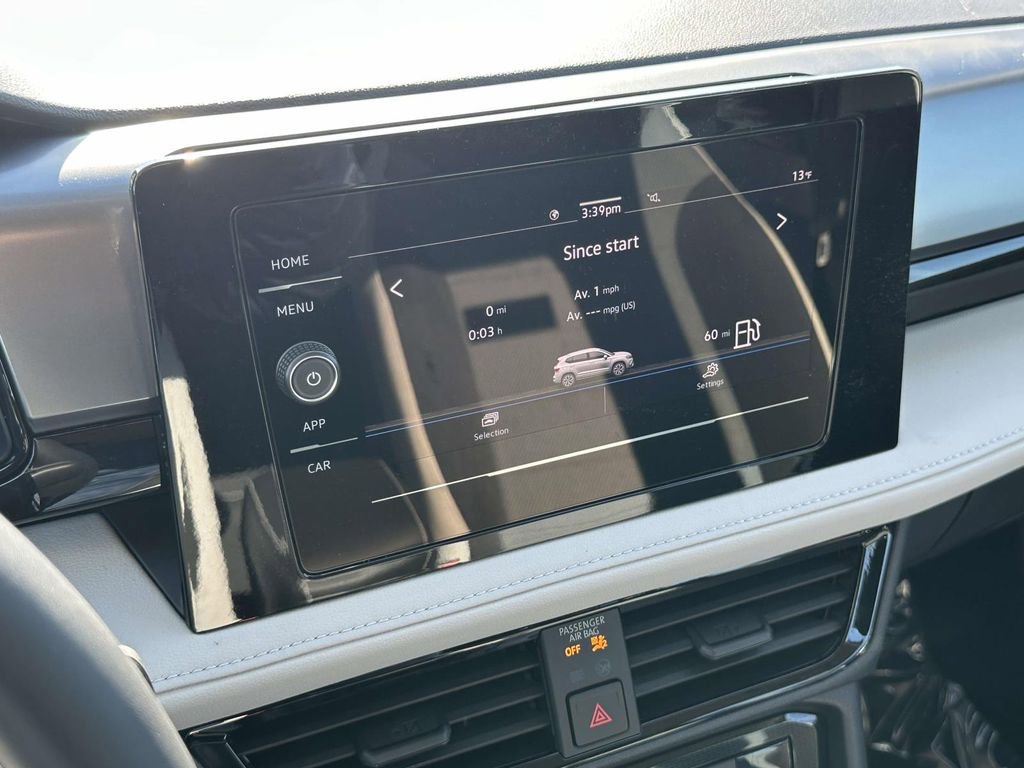 New 2025 Volkswagen Taos S image 19