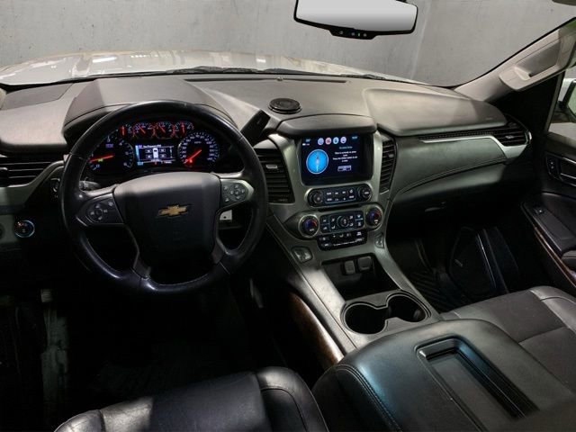 Used 2020 Chevrolet Suburban LT AWD/4WD image 17