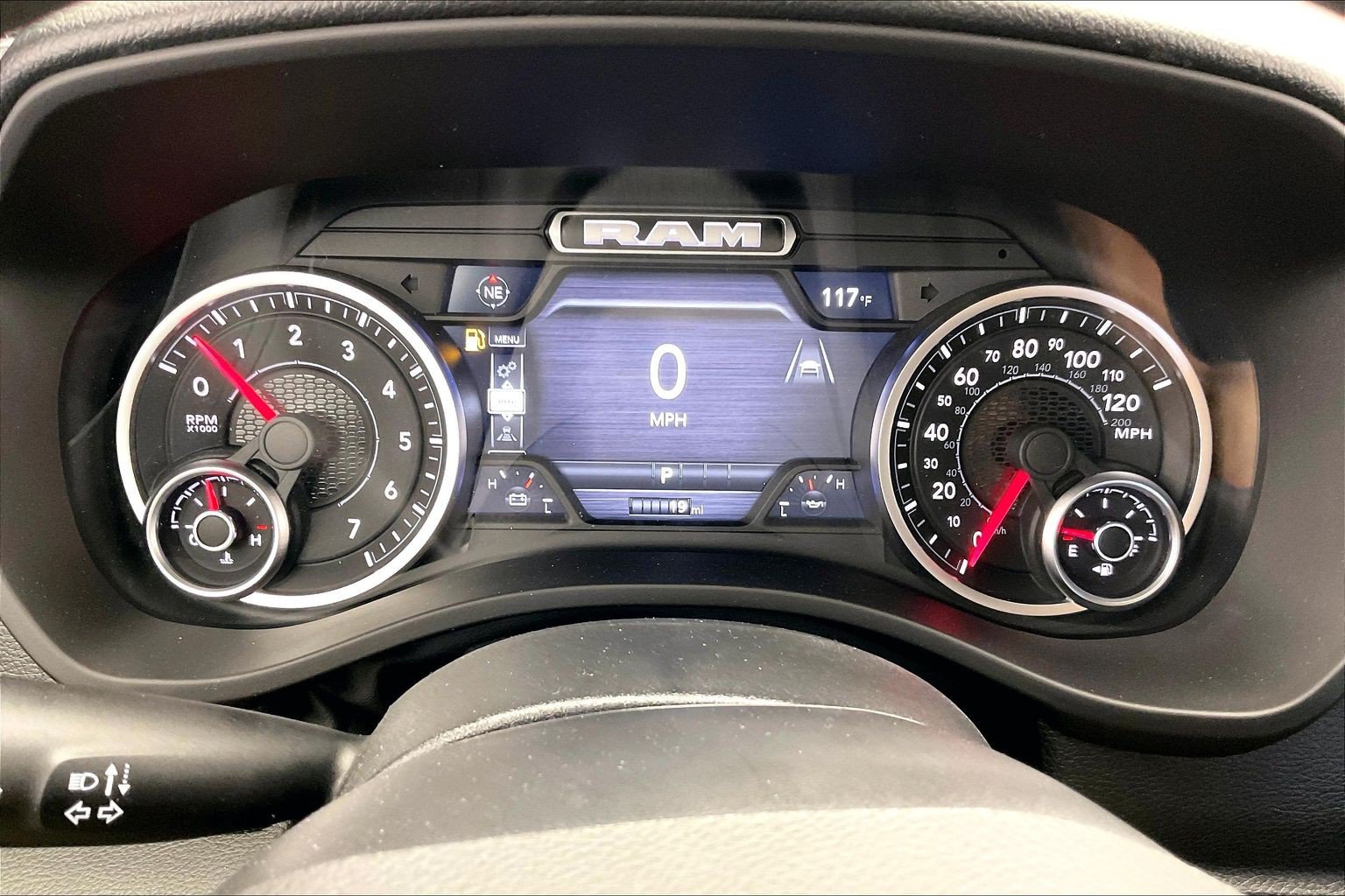 New 2026 RAM 1500 Express AWD/4WD image 19