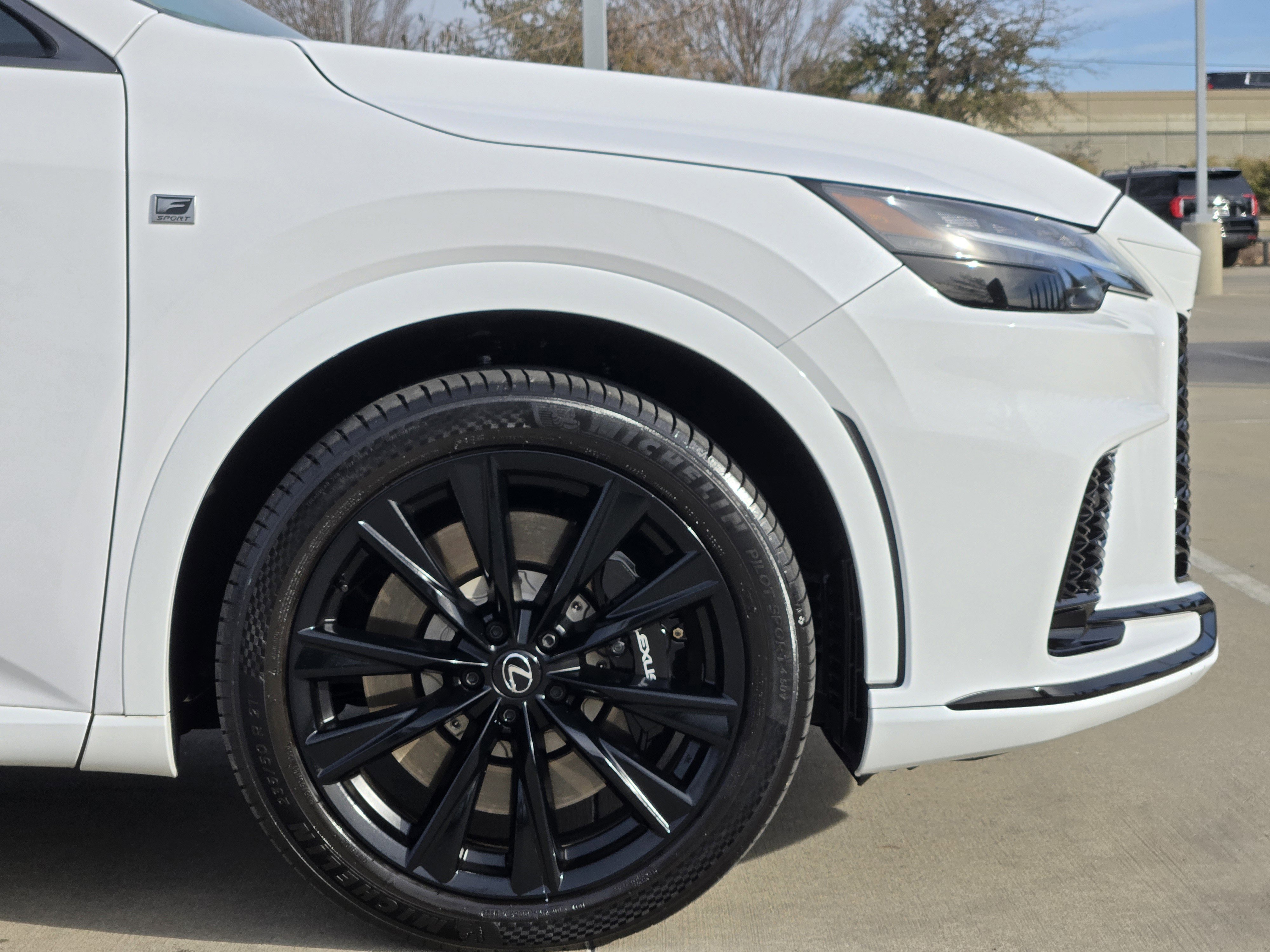 Used 2024 Lexus RX 500h F Sport image 8