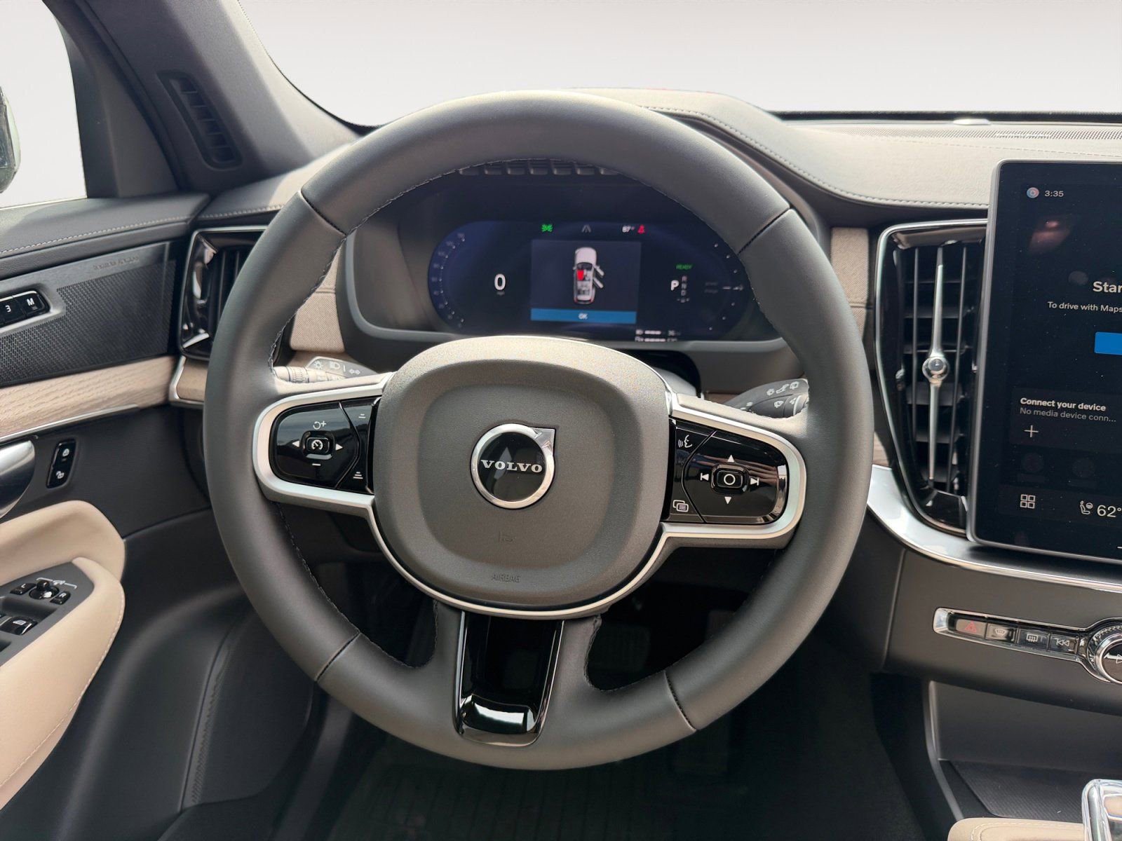 New 2026 Volvo XC90 T8 Plus w/ Protection Package Premier AWD/4WD image 12