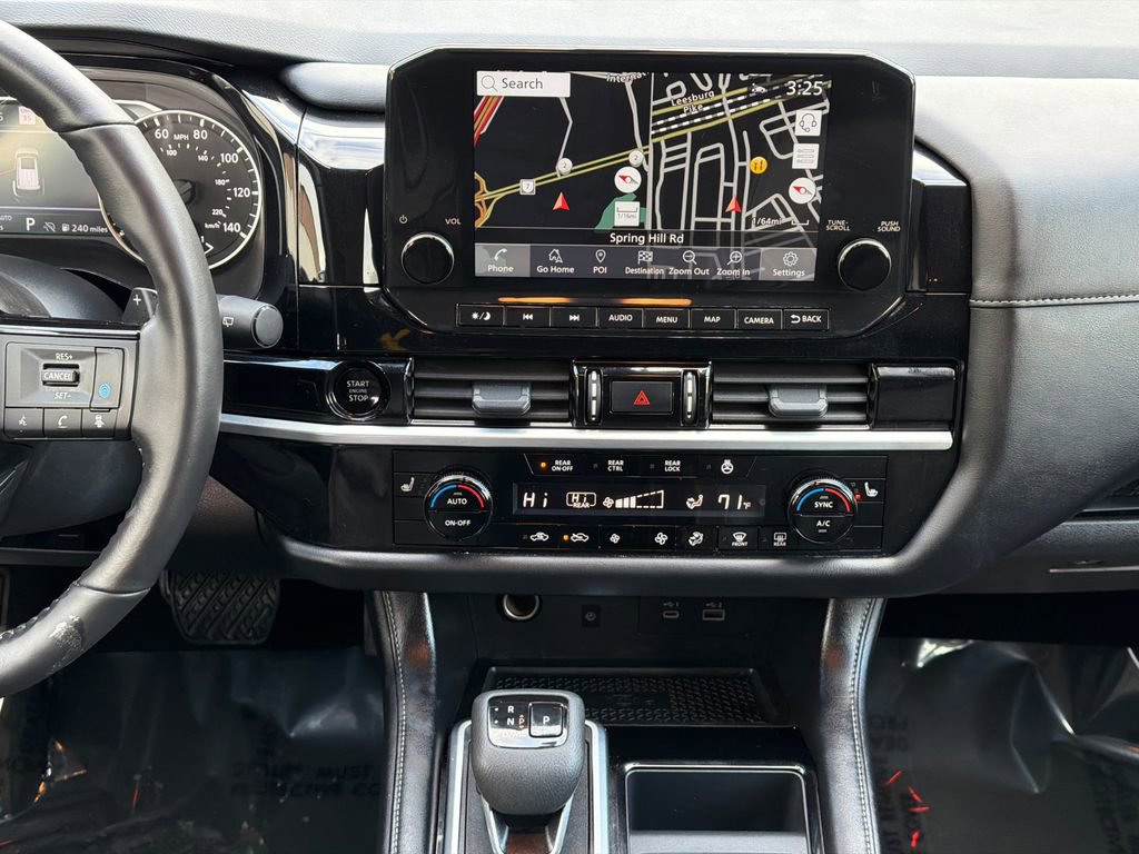 Used 2025 Nissan Pathfinder SL image 20
