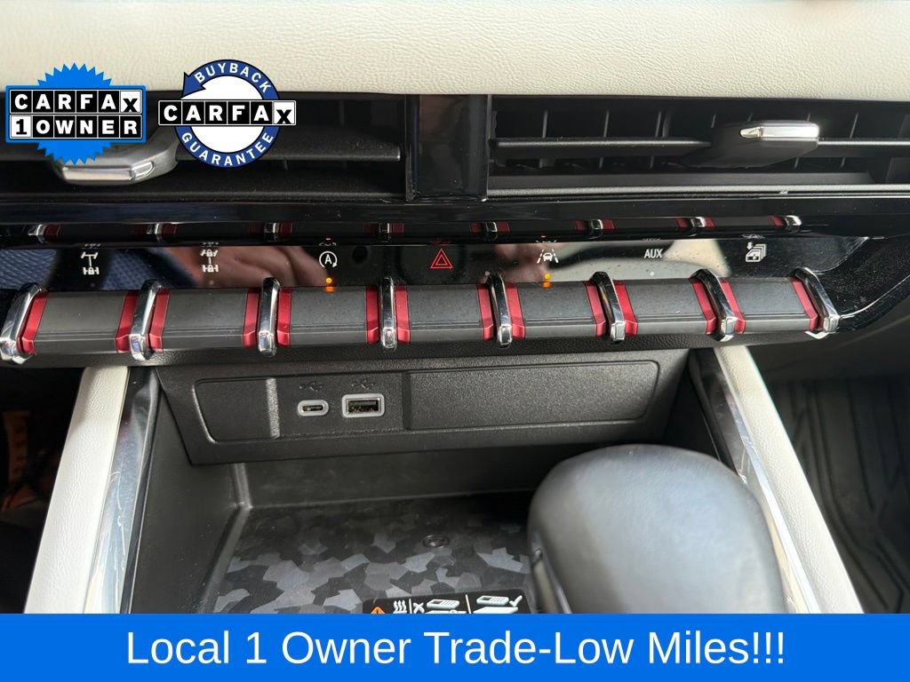 Used 2024 GMC Canyon AT4X AWD/4WD image 25