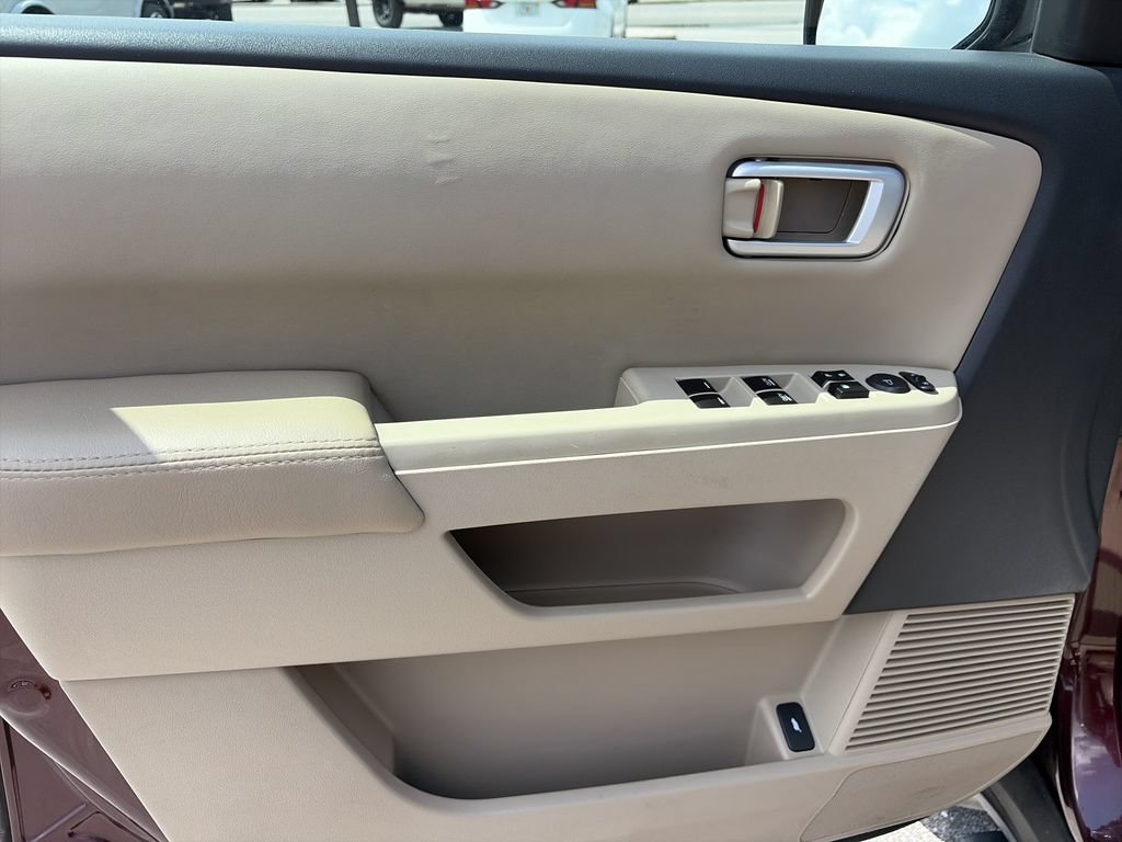 Used 2013 Honda Pilot EX-L image 18