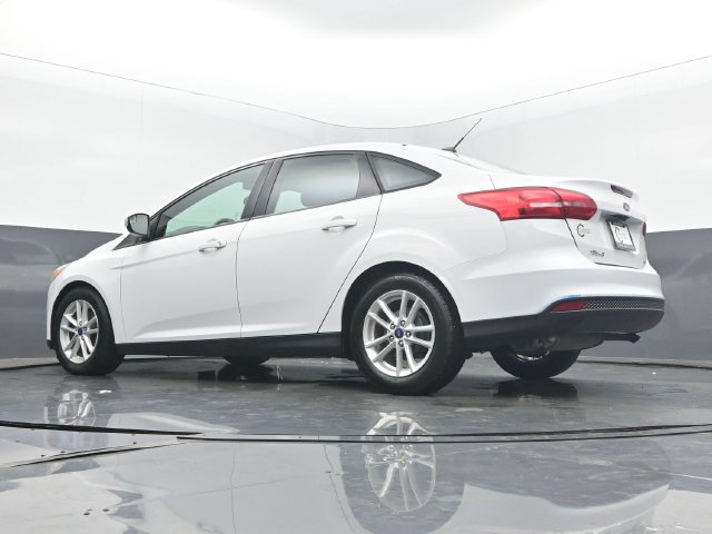 Used 2017 Ford Focus SE FWD image 46