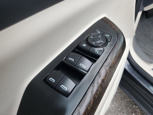 Used 2021 GMC Acadia Denali w/ Denali Technology Package image 74