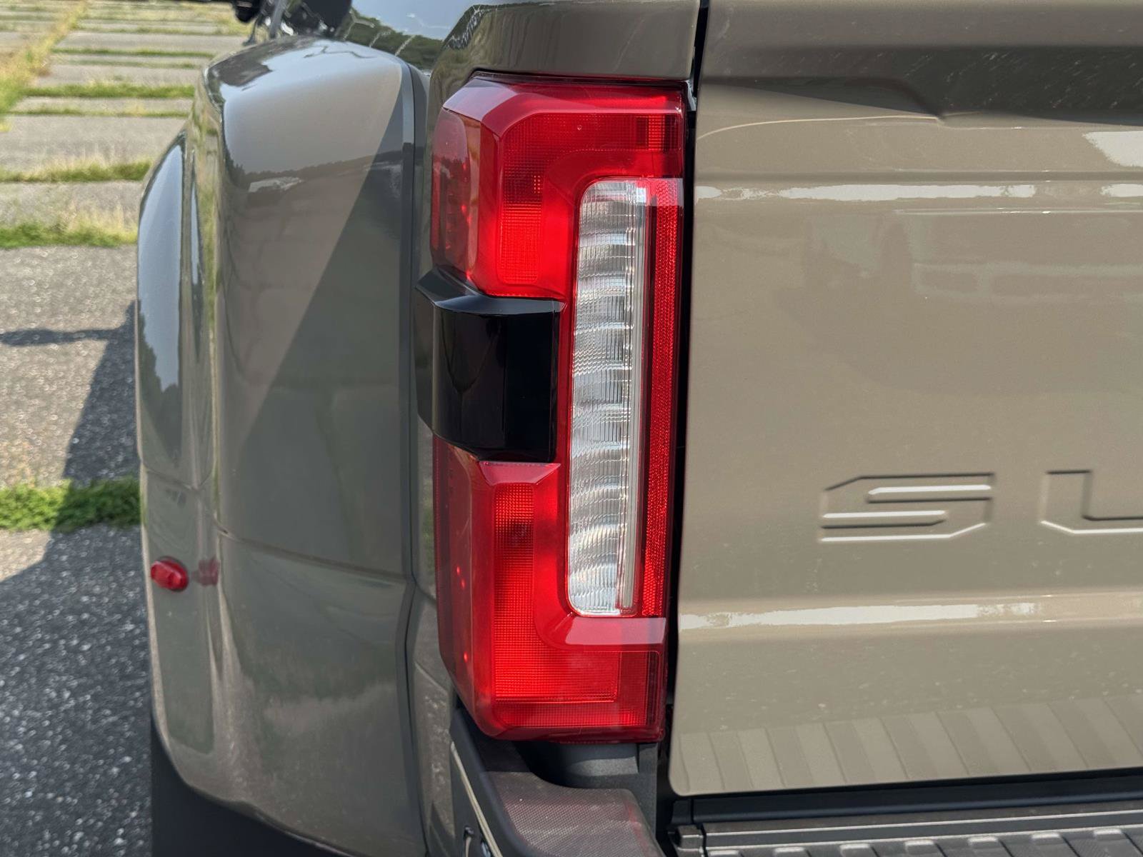 New 2026 Ford F450 Lariat w/ Lariat Ultimate Package AWD/4WD image 10