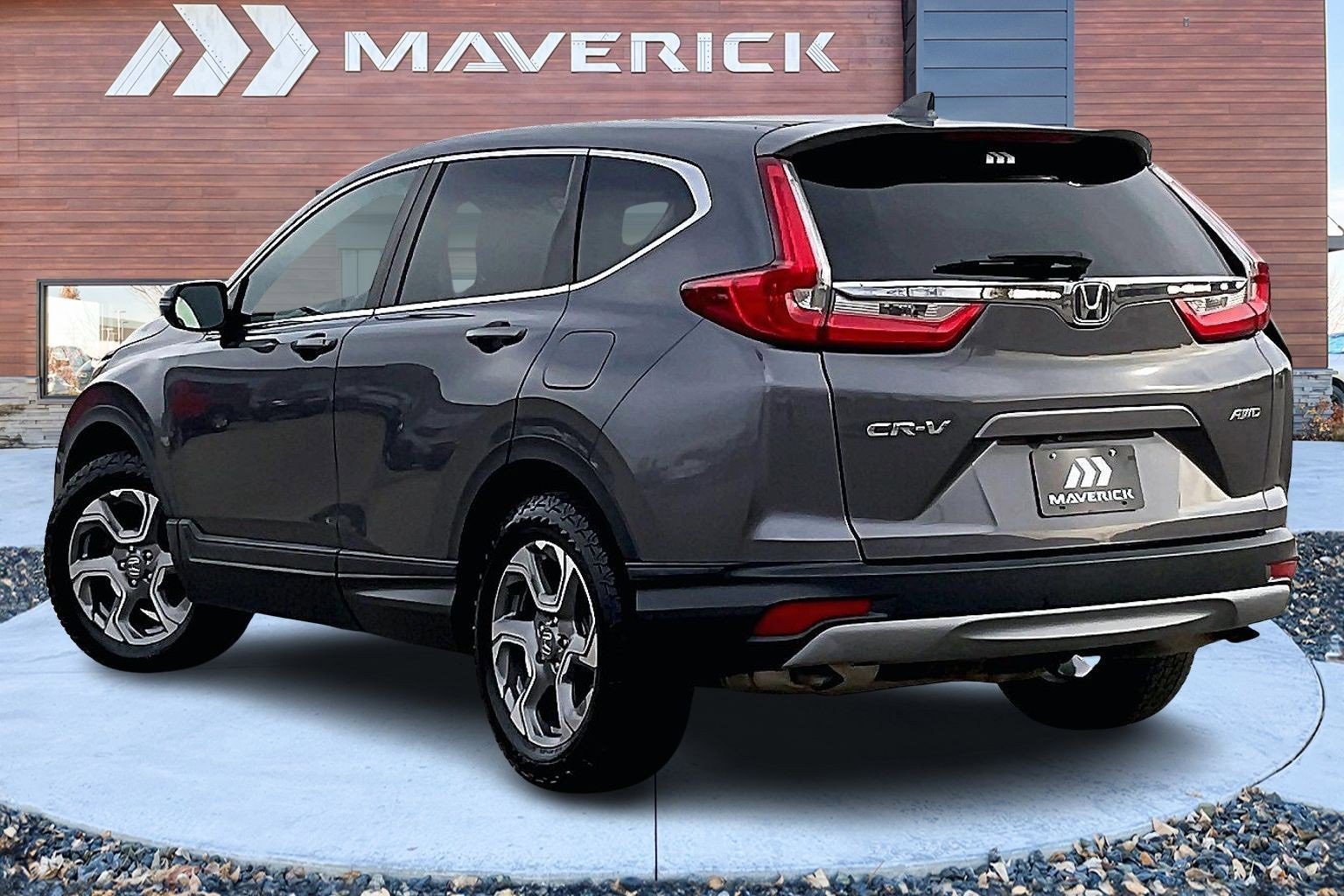 Used 2017 Honda CR-V EX-L image 4