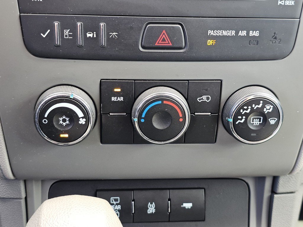 Used 2013 Chevrolet Traverse LS AWD/4WD image 12