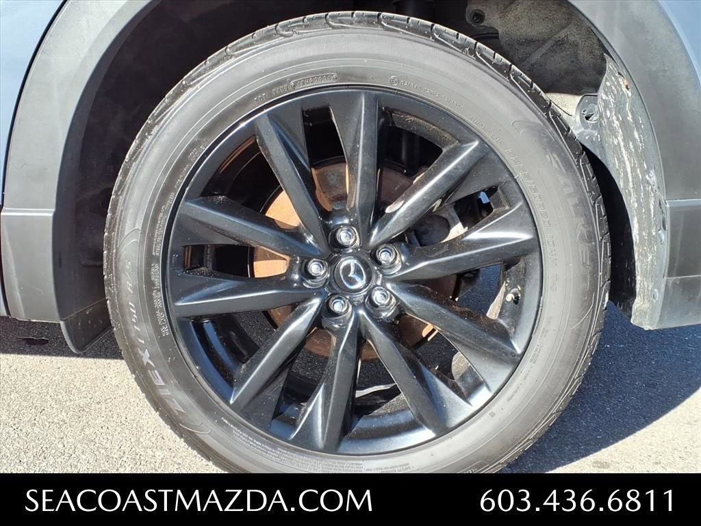 Certified 2021 MAZDA CX-9 Carbon Edition image 5