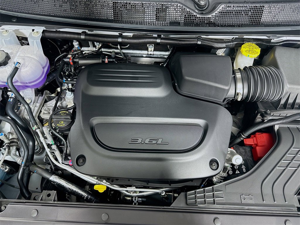 New 2026 Chrysler Pacifica Select image 18