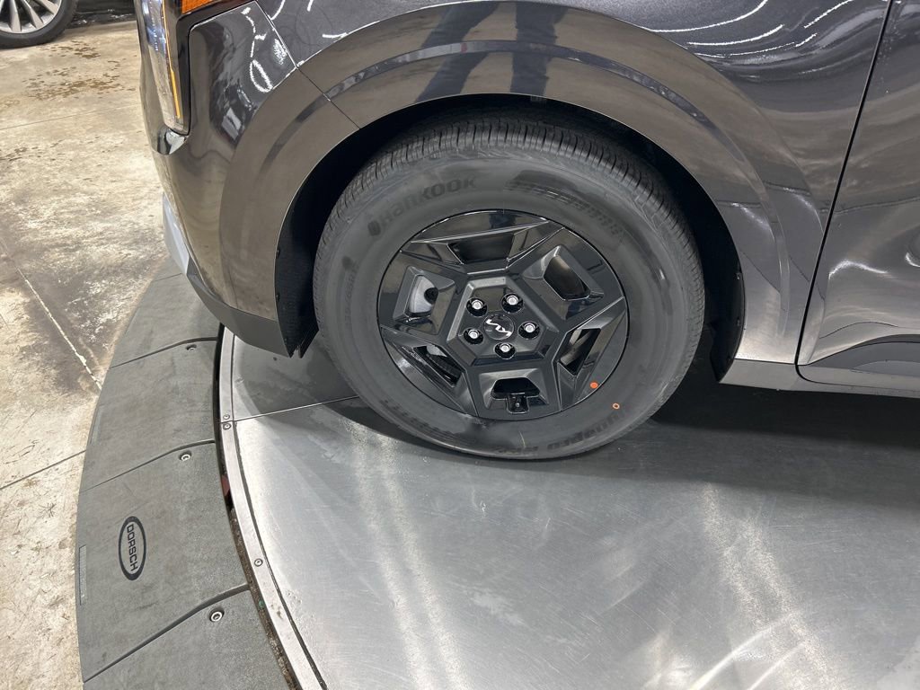 New 2026 Kia Carnival image 30