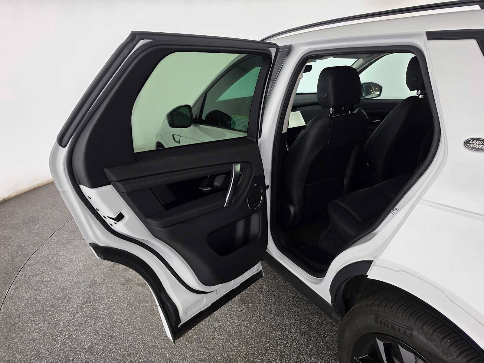 Used 2025 Land Rover Discovery Sport S AWD/4WD image 15