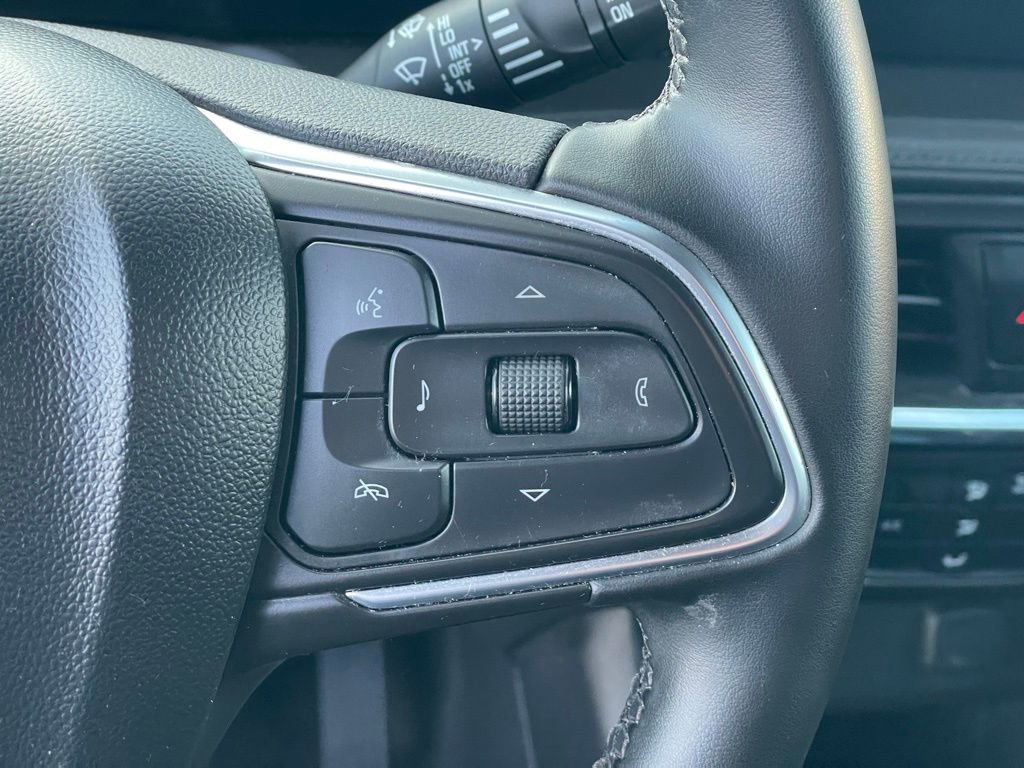 Used 2024 Buick Encore GX Sport Touring FWD image 18