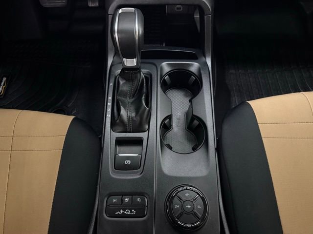 Used 2025 Ford Ranger Lariat w/ FX4 Off-Road Package image 25