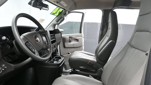 Used 2024 Chevrolet Express 3500 LS RWD image 22