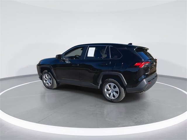 Used 2024 Toyota RAV4 LE image 7